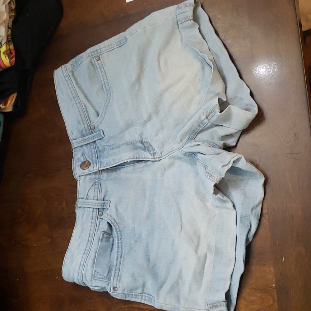 Light Jean Shorts